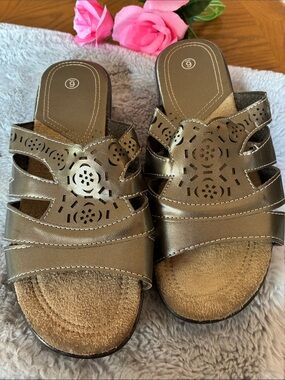 Clarks Metallic Bronze Laser-Cut Slide Sandals